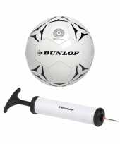 Dunlop speelgoed voetbal 22 cm maat 5 met pomp