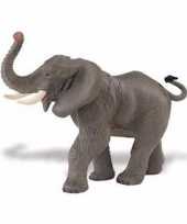 Plastic speelgoed figuur afrikaanse olifant 16 cm 10092230