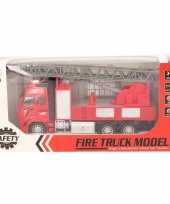 Speelgoed auto brandweerwagen ladderwagen 18 cm
