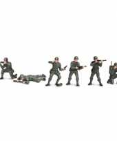 Speelgoed soldaten van plastic 6 stuks